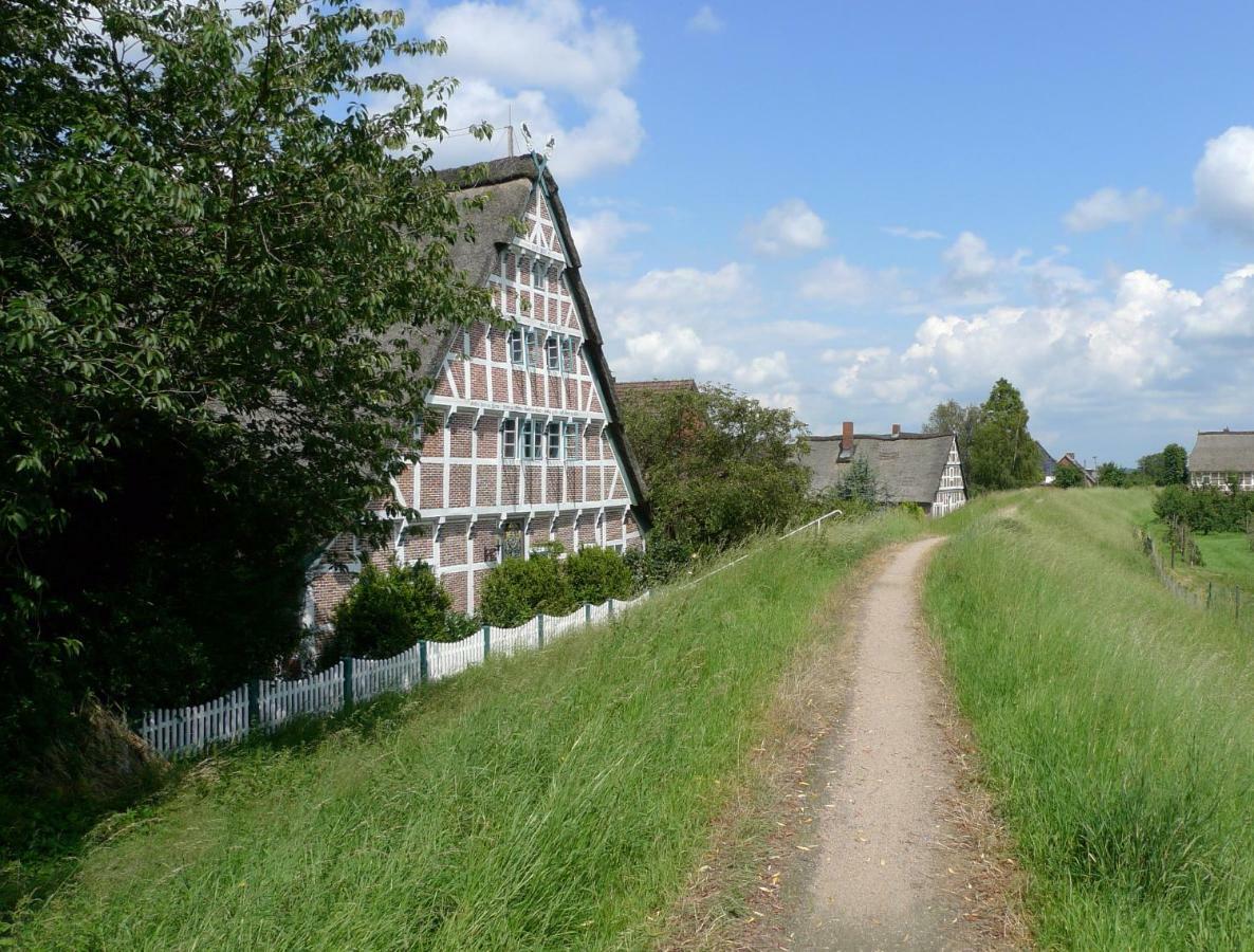 Ferienhof Tom Diek Jork Bagian luar foto